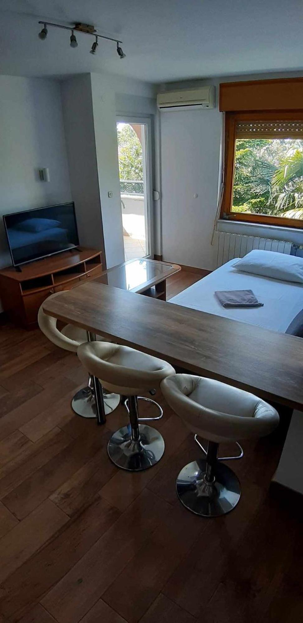 Apartments 30 M From The Beach Crikvenica Exterior foto